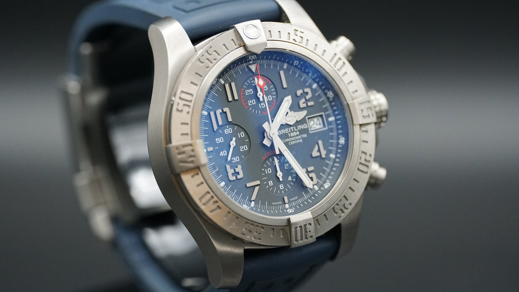 image Breitling Avenger Bandit E13383 Titanium 45mm