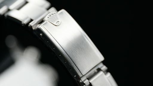 Rolex Daytona 6239 "Cherry Logo" 37mm (1.59M serial)