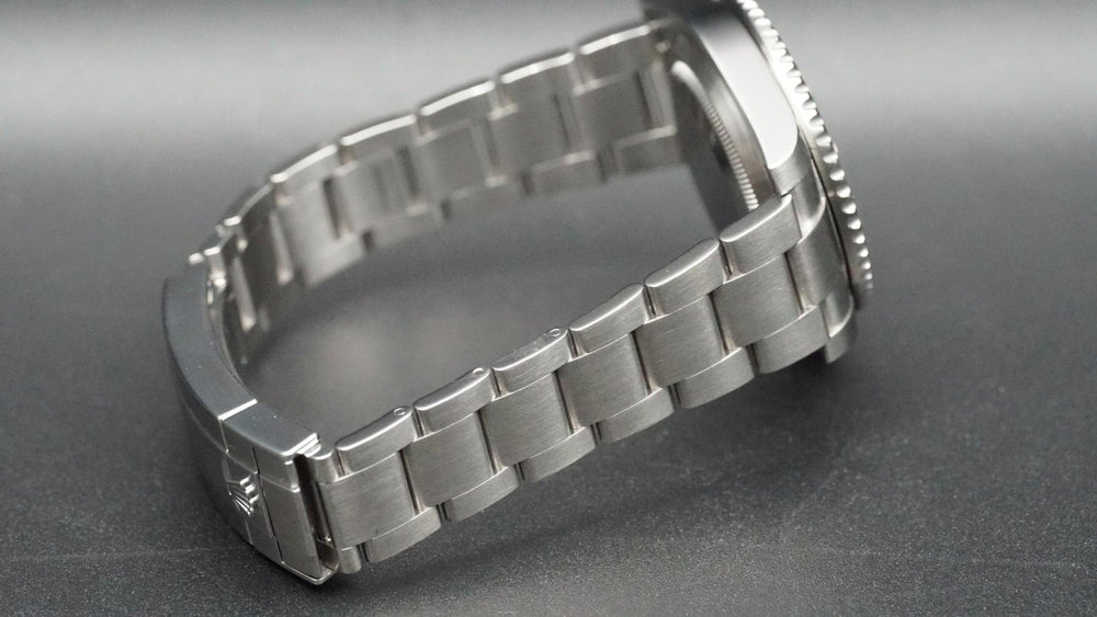 2020 Rolex Submariner Date "Hulk" 116610LV 40mm