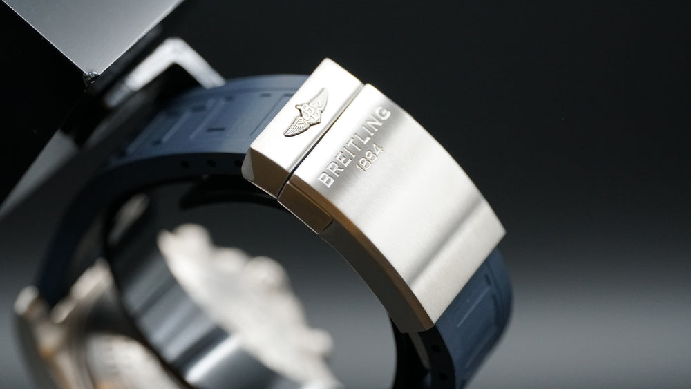 Breitling Avenger Bandit E13383 Titanium 45mm
