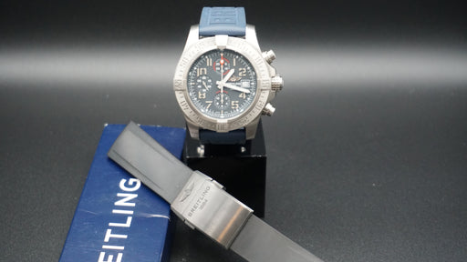 Breitling Avenger Bandit E13383 Titanium 45mm