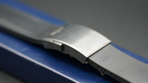 Breitling Avenger Bandit E13383 Titanium 45mm