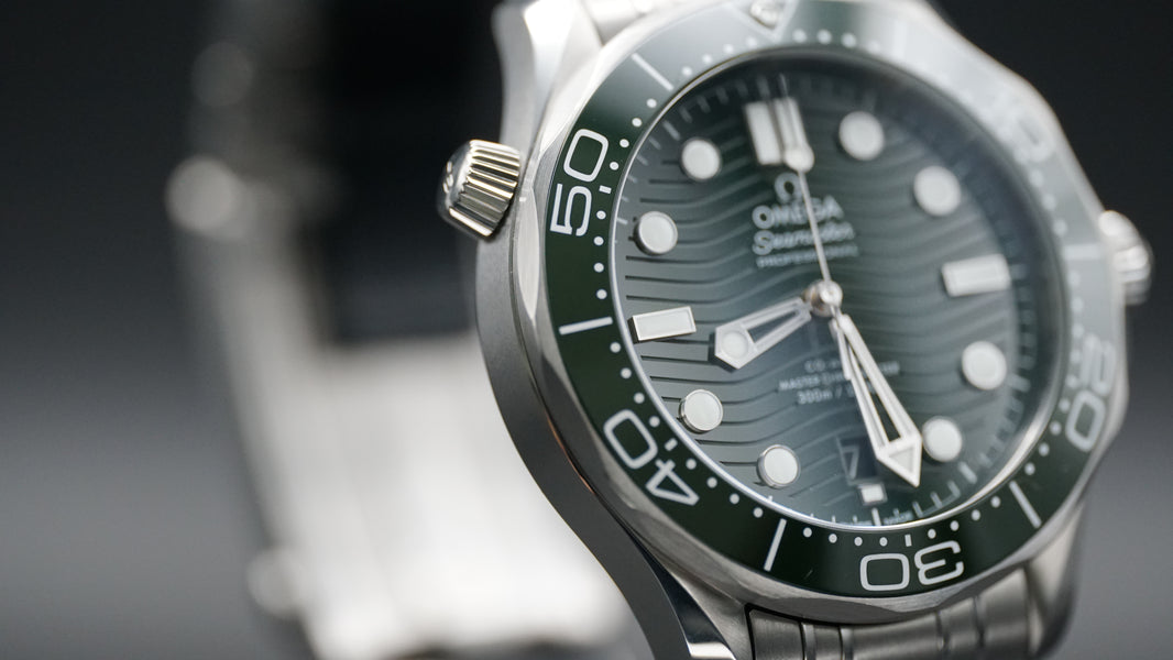 image 2022 Omega Seamaster Diver 300M "Seaweed" 210.30.42.20.10.001 42mm