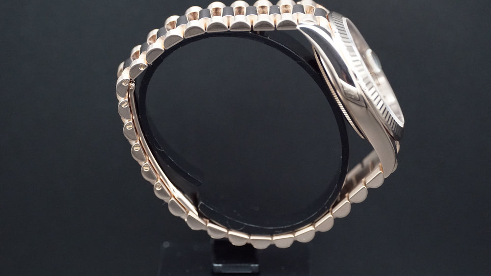2021 Rolex Day Date Eisenkiesel 228235 40mm