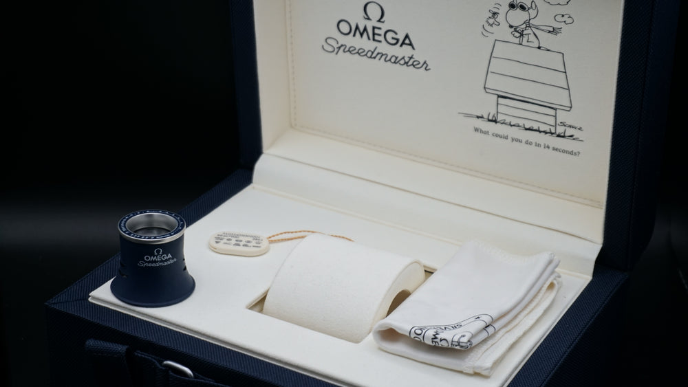 2024 Omega Speedmaster "Silver Snoopy" 310.32.42.50.02.001 42mm