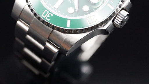 2020 Rolex Submariner Date "Hulk" 116610LV 40mm