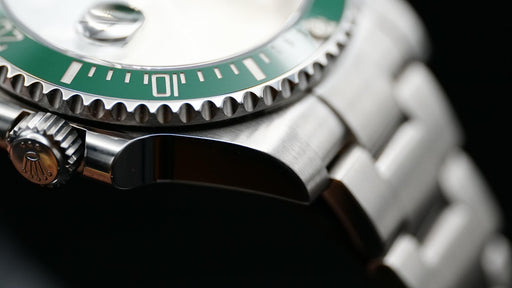 2020 Rolex Submariner Date "Hulk" 116610LV 40mm (new style warranty card)