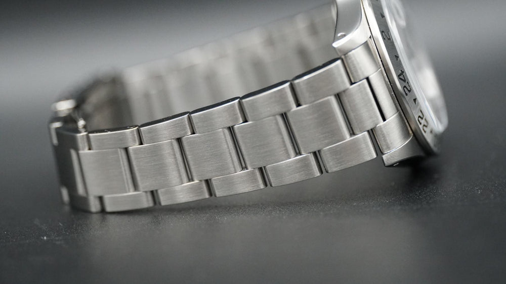 Rolex Explorer II 16570 "Polar" 40mm